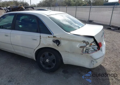 2003 Toyota Avalon Xls z USA, uszkodzony, nr VIN 4T1BF28B23U310670